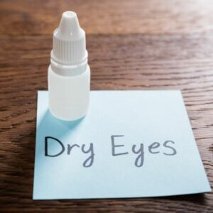 Will a humidifier help with dry eyes at night